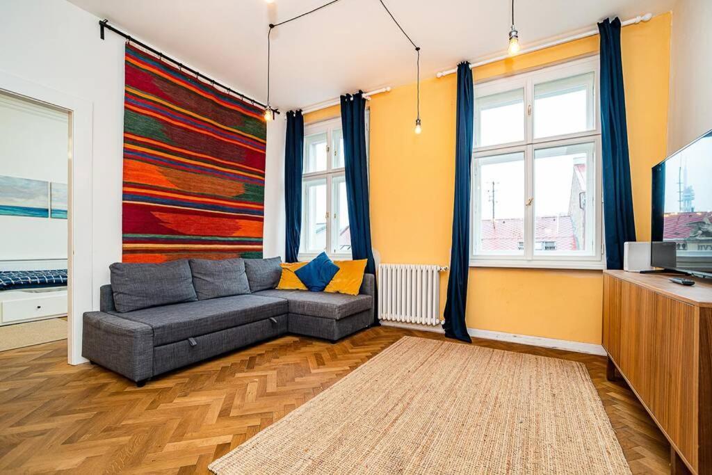 Apartament Elegant, Modern, 2-Bed Flat By Museum Of Praga Zewnętrze zdjęcie