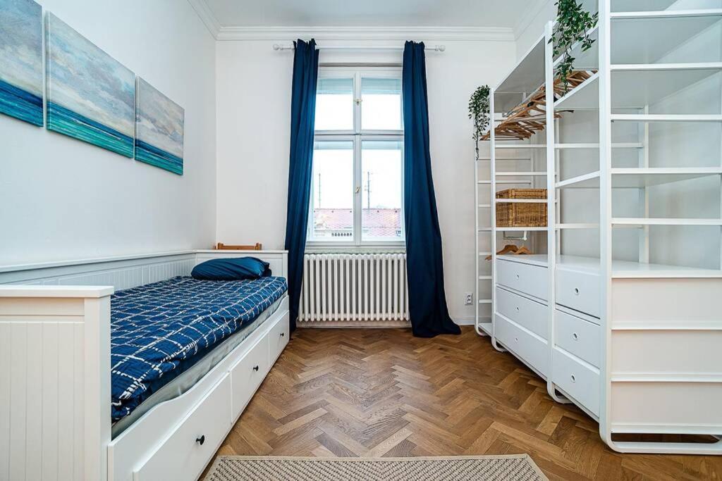 Apartament Elegant, Modern, 2-Bed Flat By Museum Of Praga Zewnętrze zdjęcie